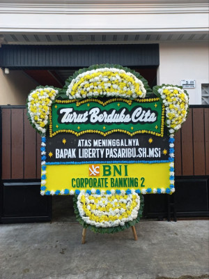 Papan Bunga Duka di Gupura
