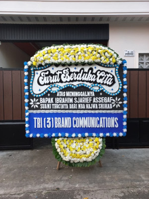 Papan Bunga Duka di Gupura
